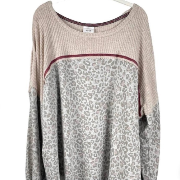 New Target Women's Cream and Grey Blouse - Picture 1 of 5